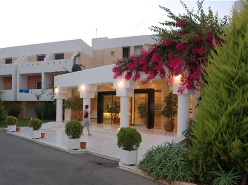 Oasis Beach Hotel - Adults Only Anissaras Exterior foto