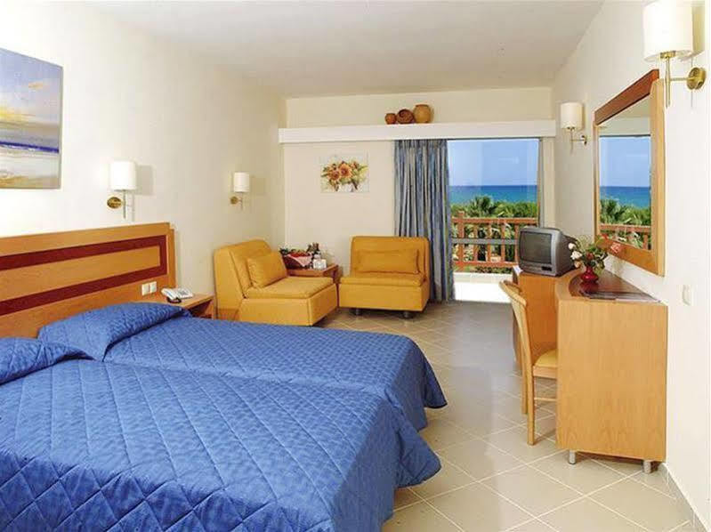 Oasis Beach Hotel - Adults Only Anissaras Exterior foto