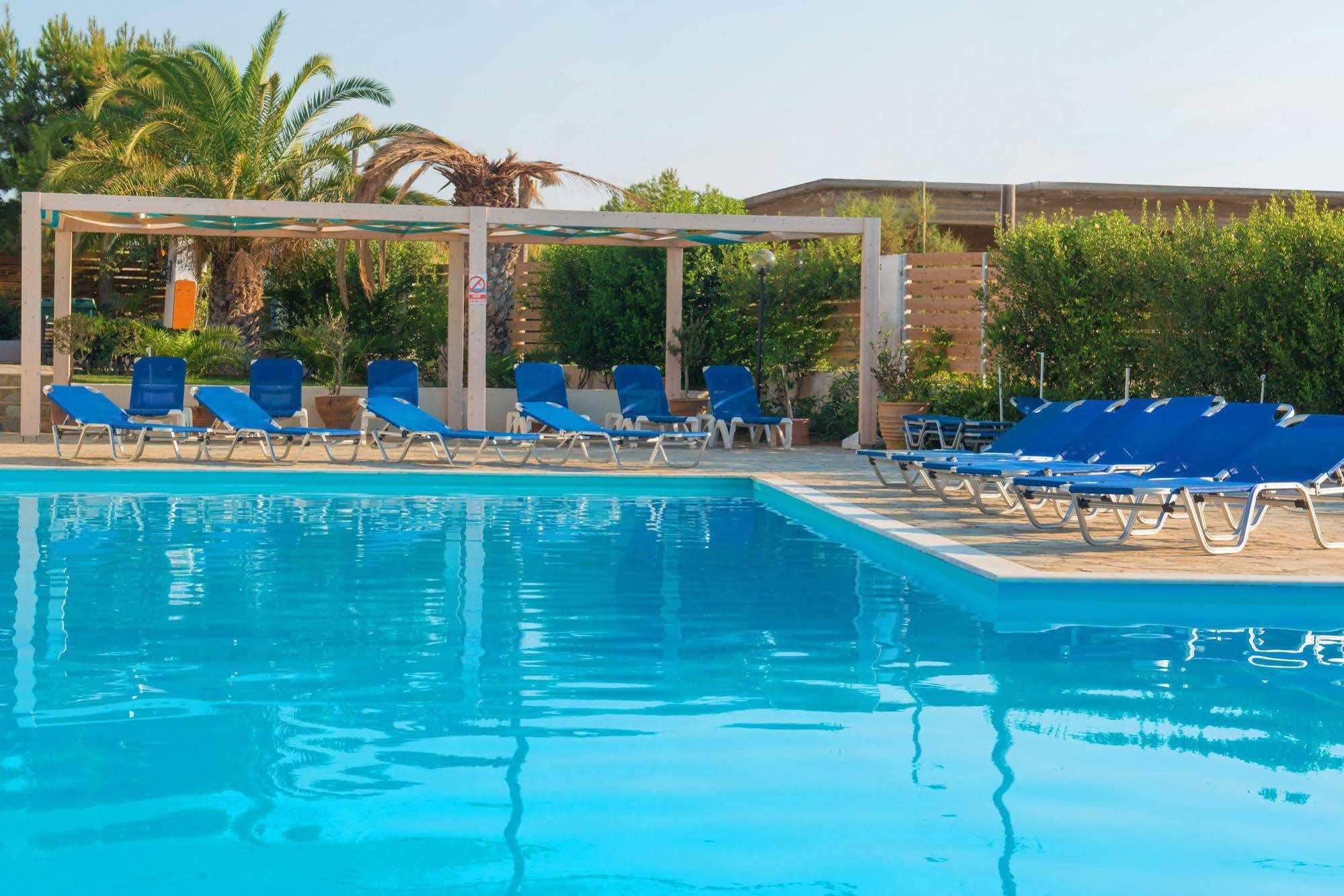 Oasis Beach Hotel - Adults Only Anissaras Exterior foto
