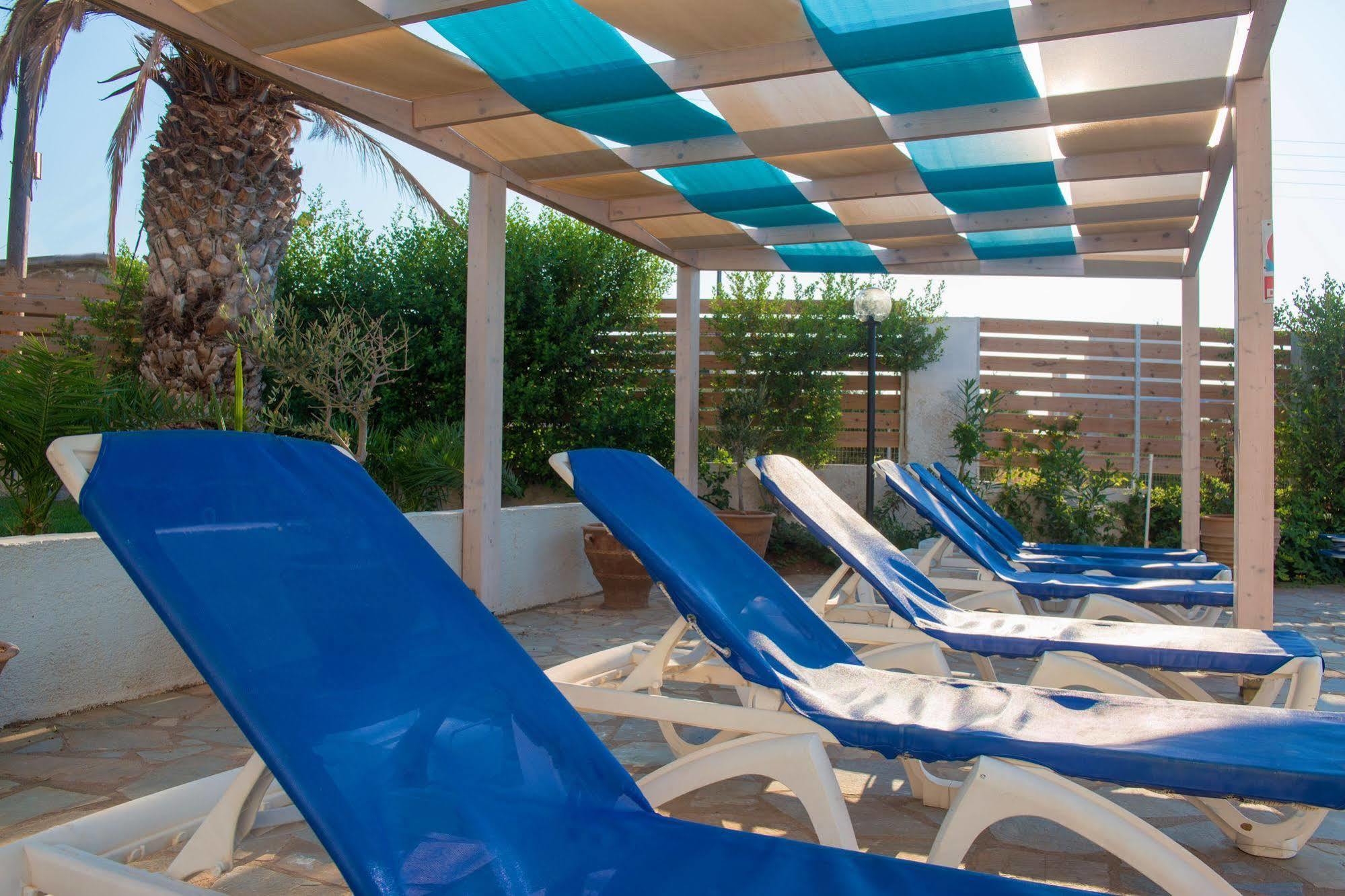 Oasis Beach Hotel - Adults Only Anissaras Exterior foto